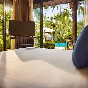 Pool Access Villa